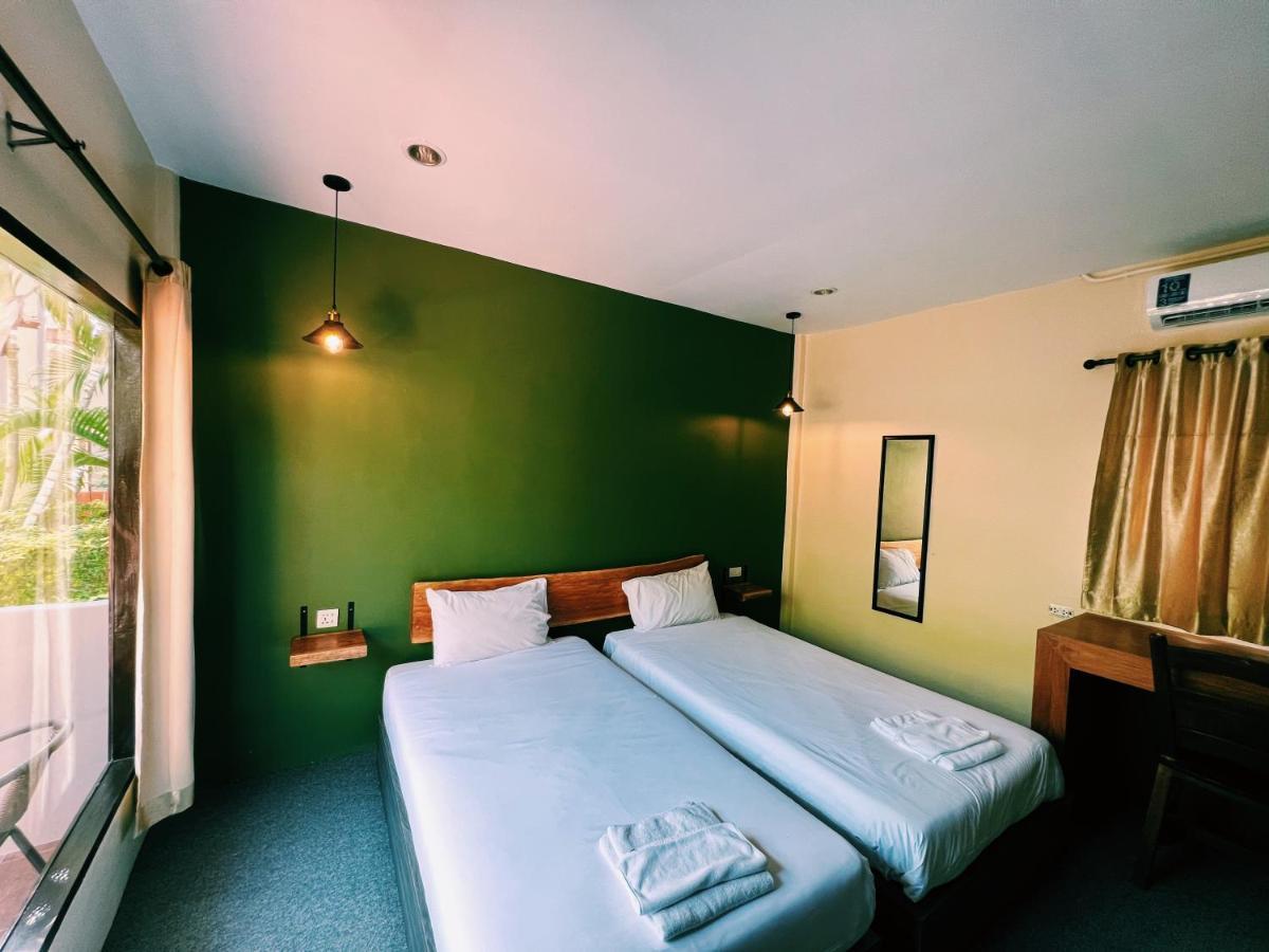Vivi Hotel Resort Пхукет Экстерьер фото